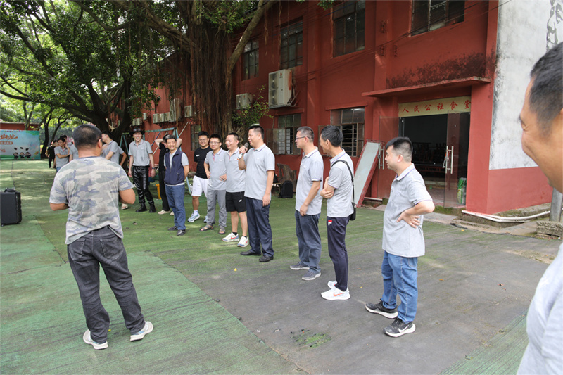 三恩時-帽峰山生態(tài)園團建團建-趣味活動5